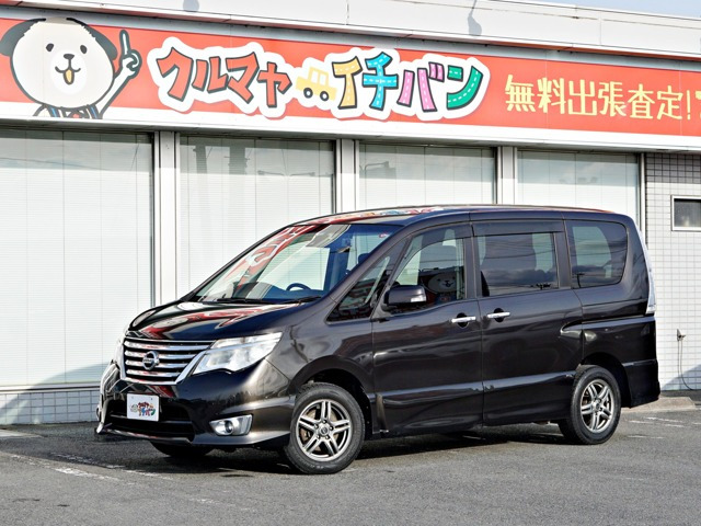 セレナ 2.0 ハイウェイスター アドバンスドセーフティパッケージ 4WD 