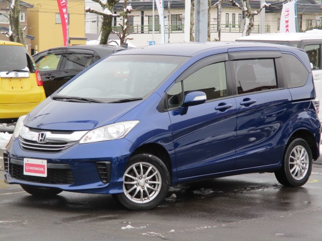 フリード 1.5 G ジャストセレクション 4WD 