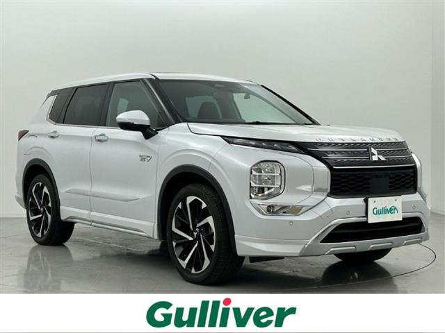 アウトランダー PHEV 2.4 P 4WD 本革シート