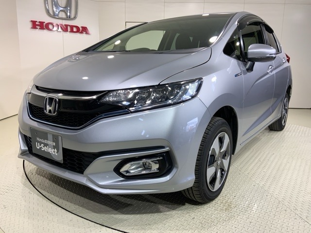 フィット 1.5 ハイブリッド F 4WD 
