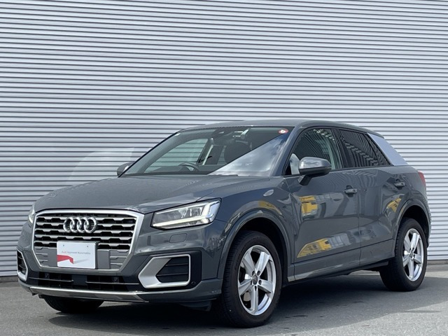 Q2 1.0 TFSI スポーツ 