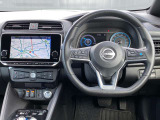 リーフの運転席周りの画像です。興味がわいて来ませんか?ゆっくり、じっくりご覧下さい。