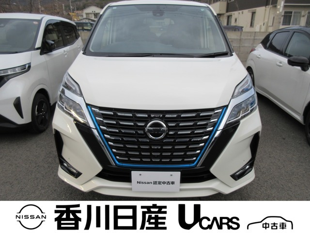 セレナ 1.2 e-POWER ハイウェイスター V 