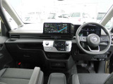 セレナ 1.4 e-4ORCE ハイウェイスターV 4WD 
