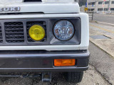 暗い道でも明るいライトでサクサク運転できますよ!