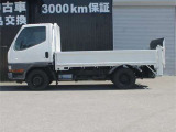 キャンターガッツ 2.8 ロング 全低床 ディーゼル 4WD 