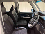 トール 1.0 カスタムG 4WD 