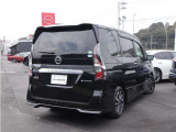 セレナ 1.2 e-POWER ハイウェイスター V 