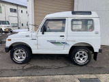 ジムニー インタークーラーターボ パノラミックルーフ 4WD 550