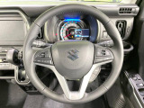 【純正革巻きステアリング】上質な革を使用することで、手にしっかり馴染みとても運転しやすいハンドルです♪