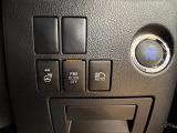 気になる車はすぐにお問い合わせください!画面右側の0066から始まる無料ダイヤルからお問い合わせ下さい!専門スタッフがお車のご質問にお答えいたします!