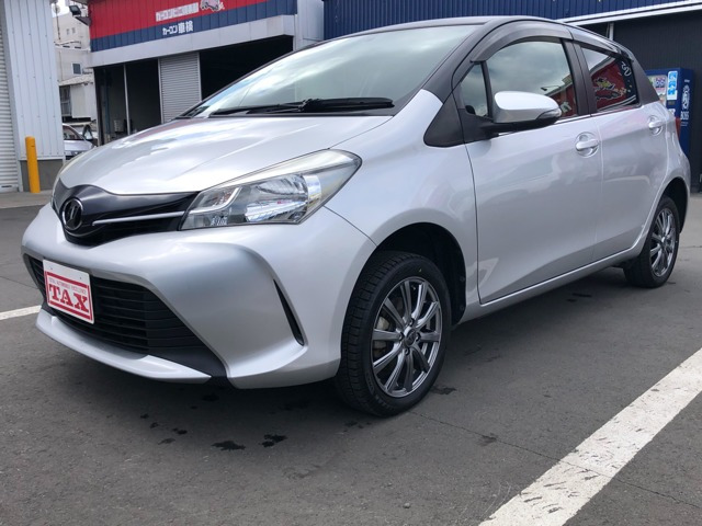 ヴィッツ1.3 ジュエラ 4WD