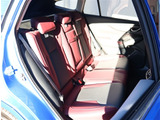 オートオークション会場より、ご希望のお車を一緒にお探し致します。