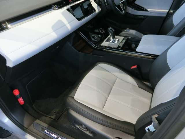 中古車 ランドローバー レンジローバーイヴォーク ブロンズ