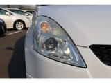 視線はギラっ☆とカッコよく( *´艸`)全車ヘッドライトは磨いております!!