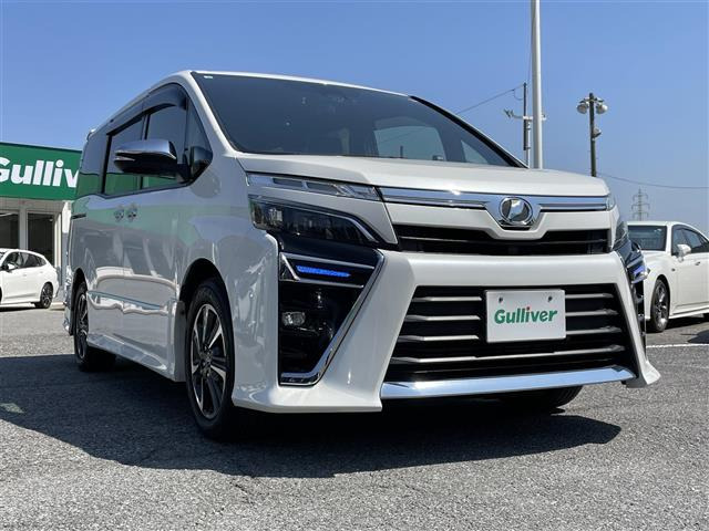 ヴォクシー 2.0 ZS 煌 修復歴無し