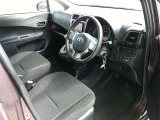 清潔で広々した座席です!是非、現車を見て体感してみてください。