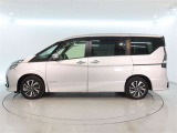 セレナ 1.2 e-POWER ハイウェイスター V 