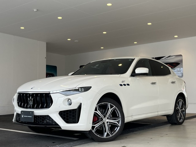 レヴァンテ  GT ハイブリッド 4WD