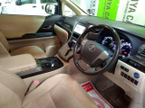 アルファードハイブリッド 2.4 X 4WD 