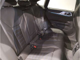 【エアバック】BMWのエアバックやその他の安全装備は、互いに補完しあう事で徹底した安全性を貫きます。万一の事故の際にそれぞれ最適な保護を提供してくれます!