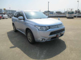 アウトランダーPHEV 2.0 G セイフティパッケージ 4WD 