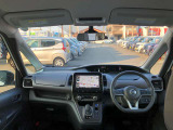 セレナ 1.2 e-POWER ハイウェイスター V 
