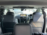 LX570が入庫いたしました!大人気のブラックシークエンスとなっております!