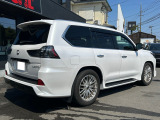 LX 570 ブラック シークエンス 4WD