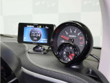 ■BRABUSコックピットクロック&レブカウンター ■BRABUSエクスクルーシブレザーダッシュボード■セルスター製レーダー探知機AR-47LA