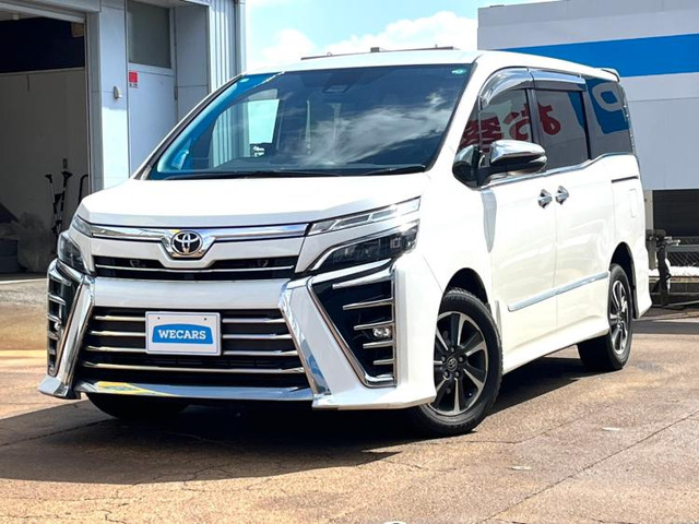 ヴォクシー 2.0 ZS 煌 4WD 