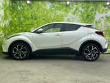 C-HR ハイブリッド 1.8 S LED パッケージ 