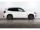 X3  xドライブ30e Mスポーツ 4WD