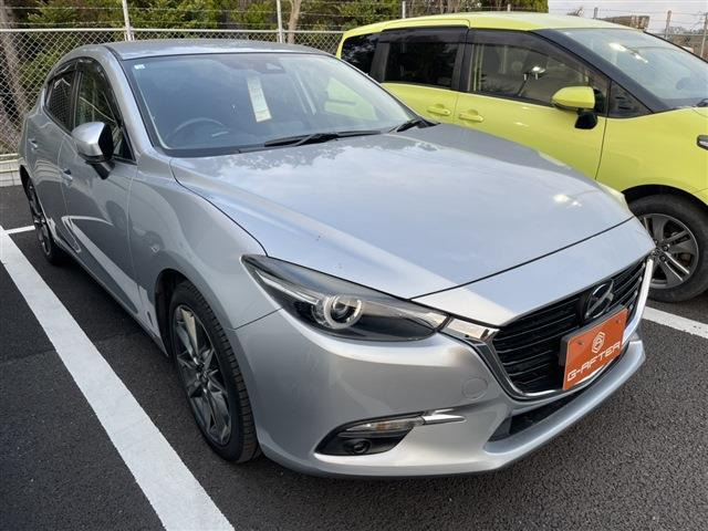 アクセラスポーツ 1.5 15XD Lパッケージ 後期型純正ナビ地デジBカメラ黒革シートLED