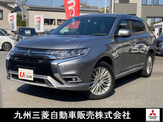 アウトランダーPHEV 2.4 G プレミアムパッケージ 4WD 