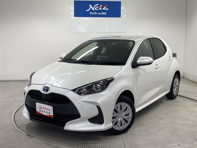 ヤリス 1.5 ハイブリッド X E-Four 4WD 