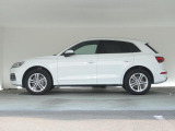 Q5 2.0 TFSI クワトロ スポーツ Sラインパッケージ 4WD 