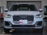 Q2 1.0 TFSI スポーツ 