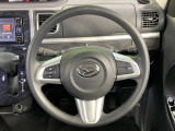 【ステアリングスイッチ】運転中、前方から目線をそらすことなく、オーディオ等の操作が可能な便利機能!安心&快適なドライブを演出してくれます♪