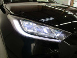 LEDヘッドライトとフォグランプのコラボです。雨や雪の日も安心!フォグランプがお車の存在を際立たせますね♪