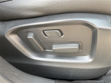 気になる車はすぐにお問い合わせください!画面右側の0066から始まる無料ダイヤルからお問い合わせ下さい!専門スタッフがお車のご質問にお答えいたします!