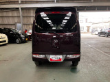 現車確認、お見積り、商談、ご契約は弊社最寄りの店舗へお申し出ください。