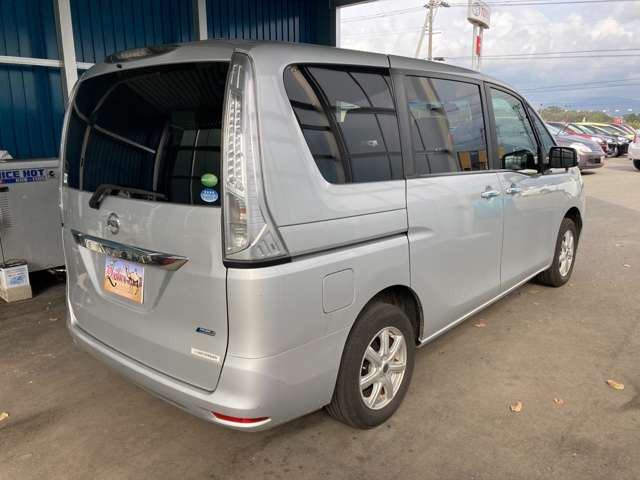 日産 セレナ 2.0 20X 4WD の中古車詳細 (114,000km, シルバー, 秋田県