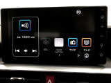 9インチディスプレイオーディオです。ラジオ、テレビ、Bluetoothオーディオの使用が可能。ナビゲーションシステムは搭載されていません。スマホを連携させることで、ナビアプリの使用が可能です。