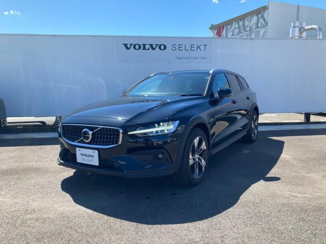 V60クロスカントリー プラス B5 AWD 4WD 