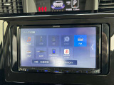 ナビゲーションはKENWOODのメモリーナビです★7インチサイズ★Bluetooth機能も付いてますのでお気に入りの音楽がお車でもお聴きいただけます☆