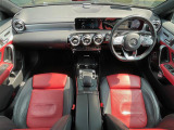 CLAクラス CLA200d AMGライン Sブレーク 本革シート サンルーフ
