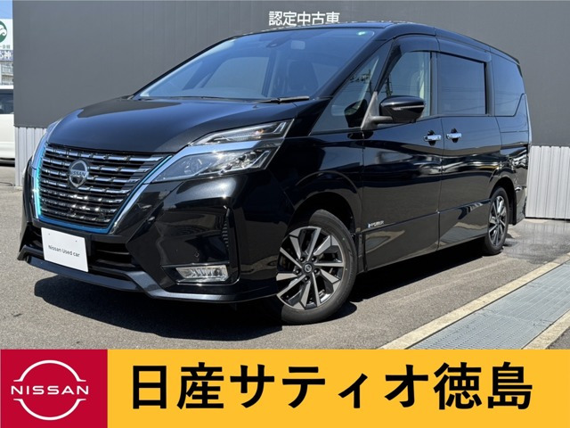 セレナ 1.2 e-POWER ハイウェイスター V 
