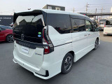 セレナ 1.2 e-POWER ハイウェイスター V 