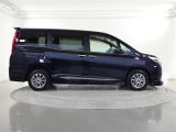 エスクァイア 2.0 Gi 4WD 